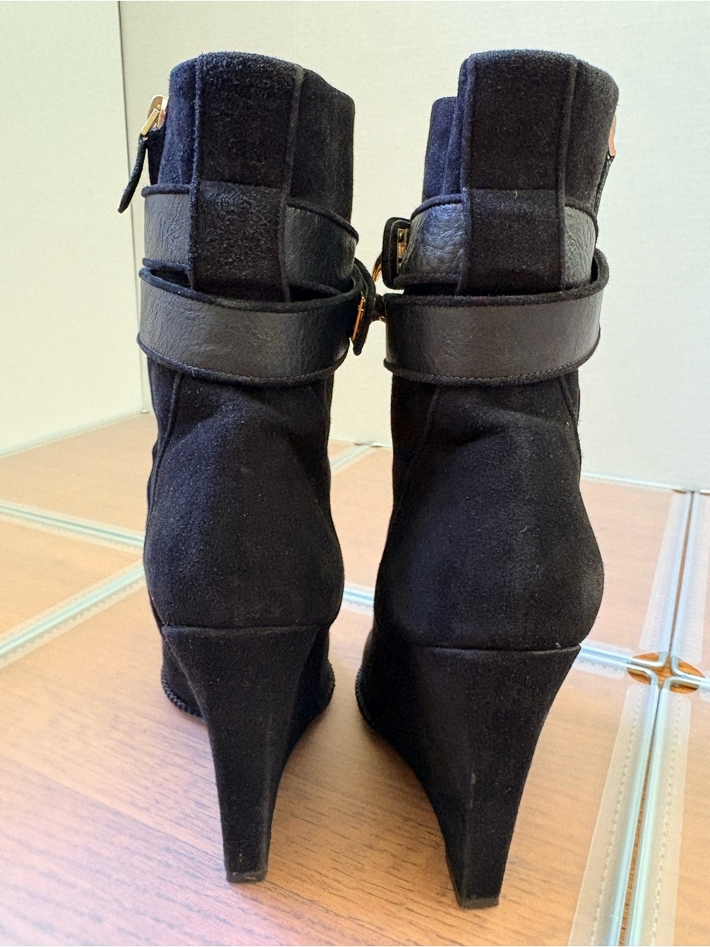 Givenchy Black Suede Wedge Ankle Boots Gold-Tone Shark Tooth Clasp • Size 40.5 - Picture 5 of 15